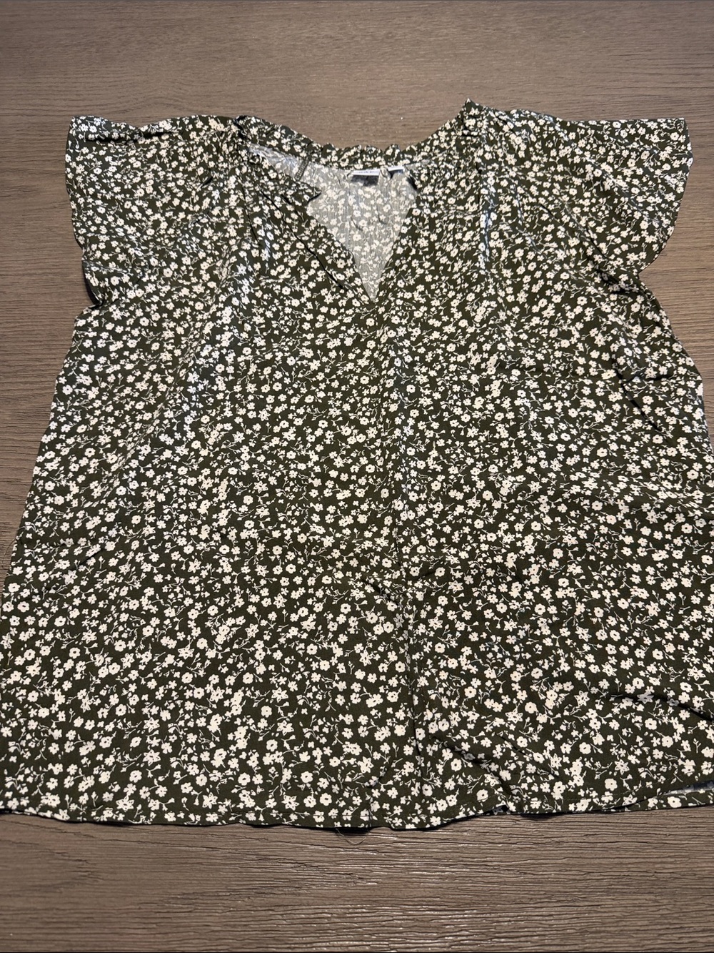 GAP Olive Green Floral Split V-Neck Flutter Sleeve Blouse